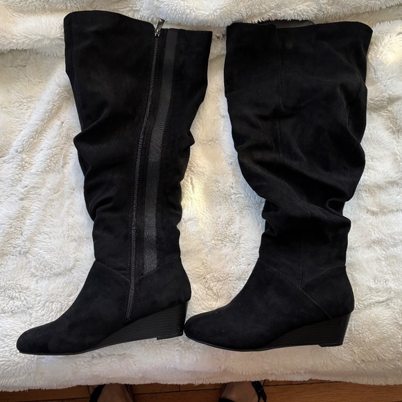 Torrid extra wide calf over the knee black suede boots - Picture 1 of 4